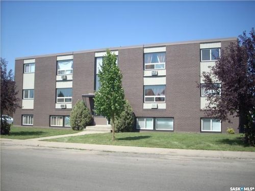 32-3113 7th St E, Saskatoon, SK, S7H1B2 | Card Image