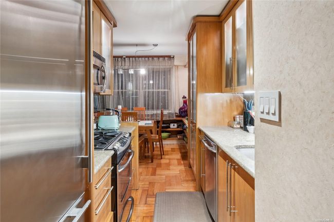 APT-19D - 10210 66 Th Rd, Home with 2 bedrooms, 2 bathrooms and null parking in Forest Hills NY | Image 8