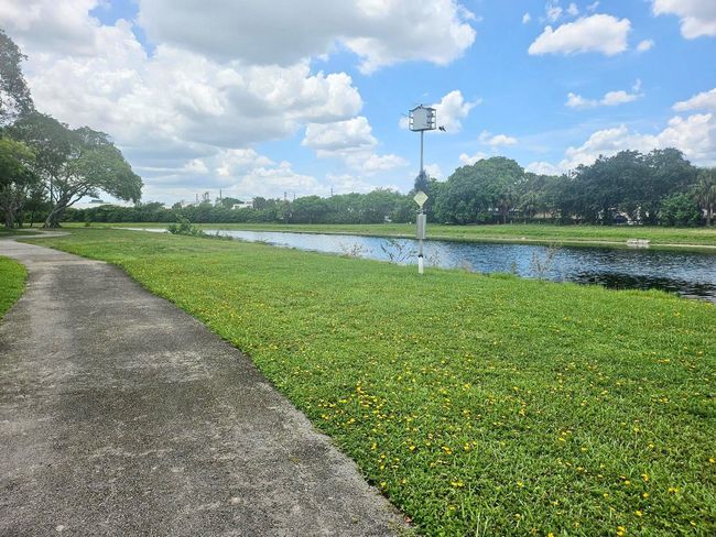 APT-112 - 2304 S Cypress Bend Dr, Condo with 1 bedrooms, 2 bathrooms and null parking in Pompano Beach FL | Image 29