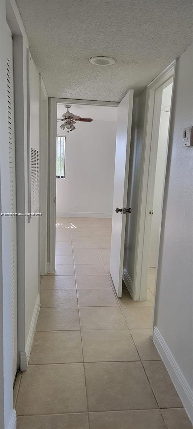 APT-4308 - 2846 S University Dr, Condo with 2 bedrooms, 2 bathrooms and null parking in Davie FL | Image 13