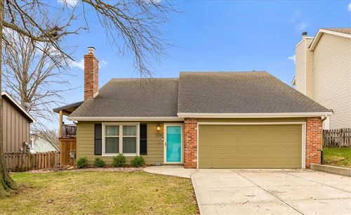 7220 Park St, Shawnee, KS, 66216-3711 | Card Image