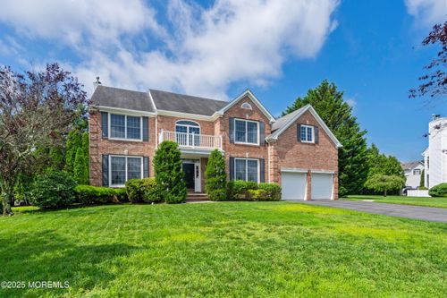 17 Jackson Cir, Asbury Park, NJ, 07712-3208 | Card Image