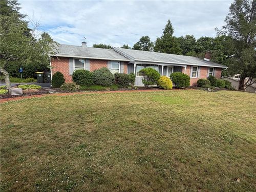 5963 Valley Rd, Slatington, PA, 18080-3152 | Card Image