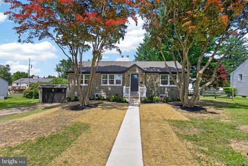 545 Dorothy Ln, WEST CHESTER, PA, 19380-4701 | Card Image