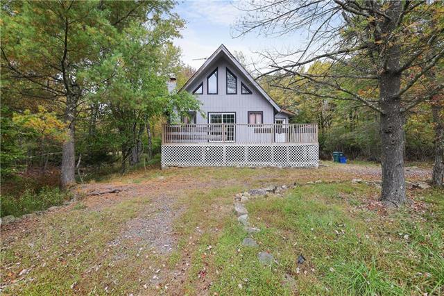 Laurel Hollow Dr, Tobyhanna, PA 18466