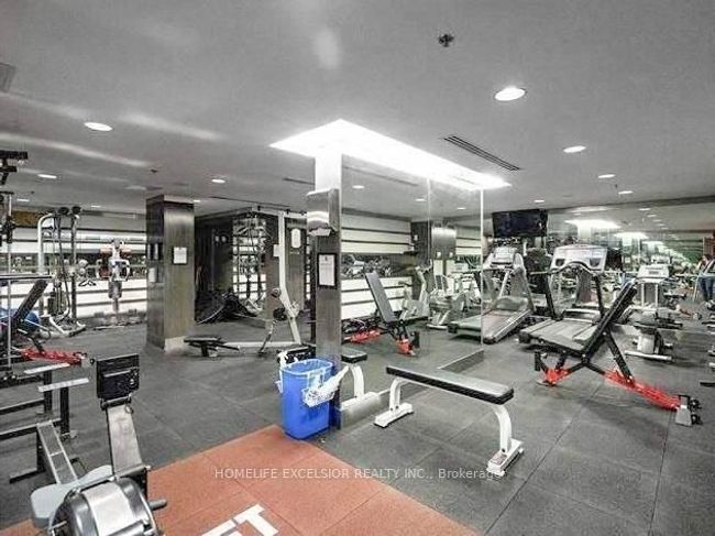 801 - 21 Carlton St, Condo with 2 bedrooms, 2 bathrooms and null parking in Toronto ON | Image 11
