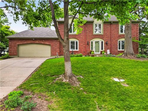 304 Nw Aspen St, Lee's Summit, MO, 64064-1450 | Card Image