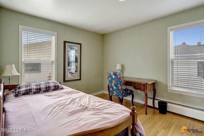Secondary Bedroom | Image 19
