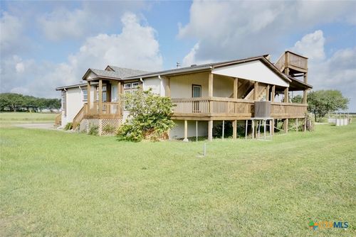1108 W Tyler Ave, Port O Connor, TX, 77982-7770 | Card Image