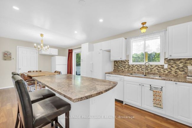 1115 Wintergreen Rd, House other with 4 bedrooms, 2 bathrooms and 4 parking in North Frontenac ON | Image 11