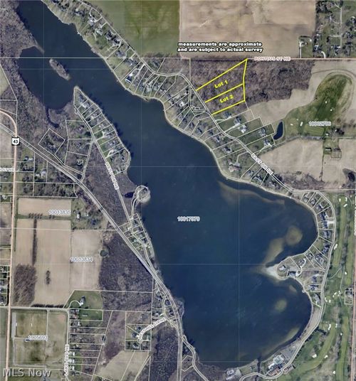 1-1 East Dr, Hartville, OH, 44632 | Card Image