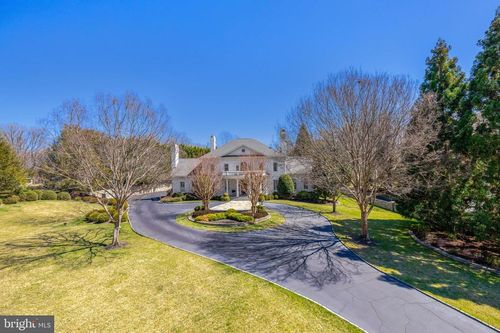 345 Springvale Rd, GREAT FALLS, VA, 22066-3211 | Card Image