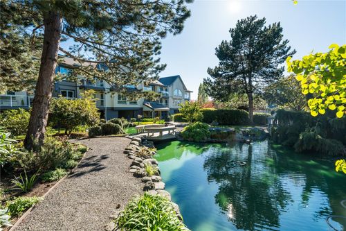 220-2245 James White Blvd, Sidney, BC, V8L1Z5 | Card Image