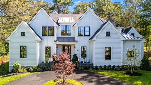 92 Hill St, Lexington, MA, 02421-6533 | Card Image