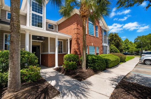 1372 Hopton Cir, Mount Pleasant, SC, 29466-8104 | Card Image