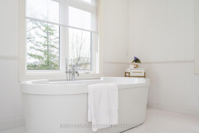118 Headwind Blvd, House other with 5 bedrooms, 5 bathrooms and 5 parking in Woodbridge ON | Image 22