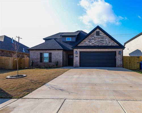 7001 Sw Basswood Ave, Bentonville, AR, 72713-5251 | Card Image