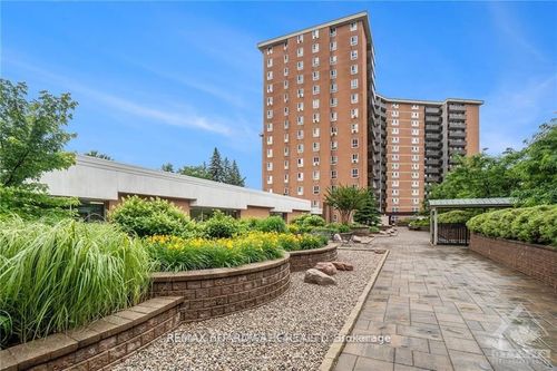 717-2000 Jasmine Cres, Ottawa, ON, K1J8K4 | Card Image