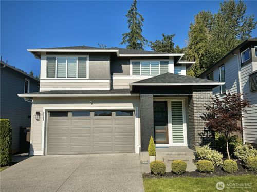 2126 100th Dr Se, Lake Stevens, WA, 98258-4571 | Card Image
