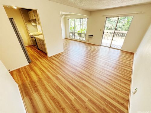 apt-42-45-377 Mokulele Dr, Kaneohe, HI, 96744-2262 | Card Image