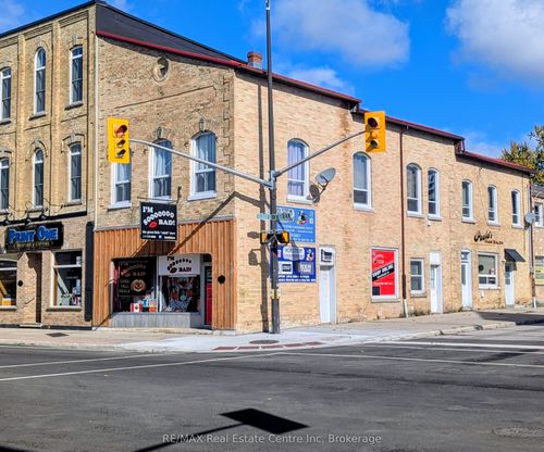 110 Main Street N, Wellington North, ON, N0G2L0 | Card Image