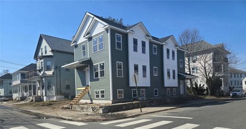 90 Berkshire St, Providence, RI, 02908-2503 | Card Image