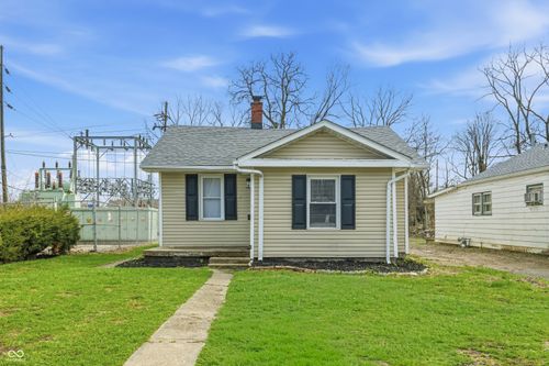 3383 Station St, Indianapolis, IN, 46218-2171 | Card Image