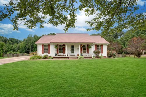 2233 Fall River Rd, Leoma, TN, 38468-5420 | Card Image