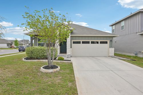 3022 Mill Run Bnd, Round Rock, TX, 78665-2776 | Card Image