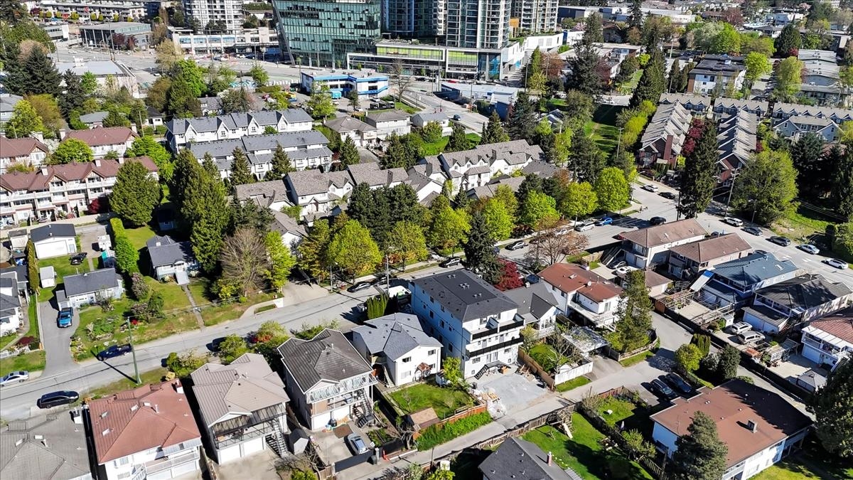 Residential in Burnaby 5