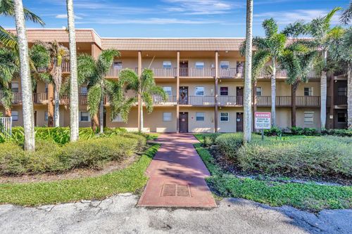 apt-213-120 Sparrow Dr, Royal Palm Beach, FL, 33411-1621 | Card Image