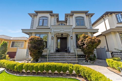 6913 Argyle St, Vancouver, BC, V5P3K7 | Card Image