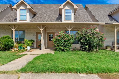 g-112 G Sandstone Drive, Jarrell, TX, 76537 | Card Image