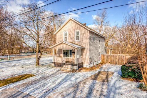 389 Seeley Avenue, Amherst, OH, 44001 | Card Image