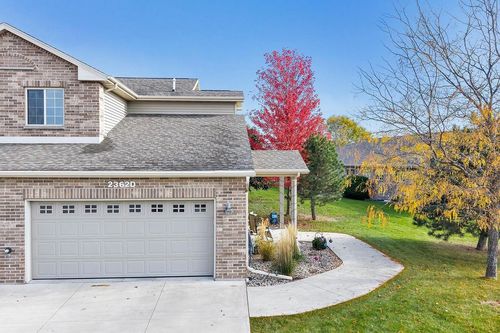 d-2362 E Plank Circle, APPLETON, WI, 54915 | Card Image