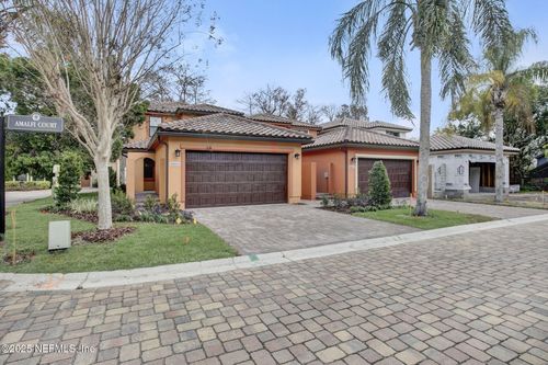 8859 Amalfi Ct, Jacksonville, FL, 32217-4675 | Card Image