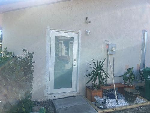 back-20766 Sw 85th Pl, Cutler Bay, FL, 33189-3323 | Card Image