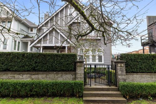 1732 Kitchener Street, Vancouver, BC, V5L2W3 | Card Image