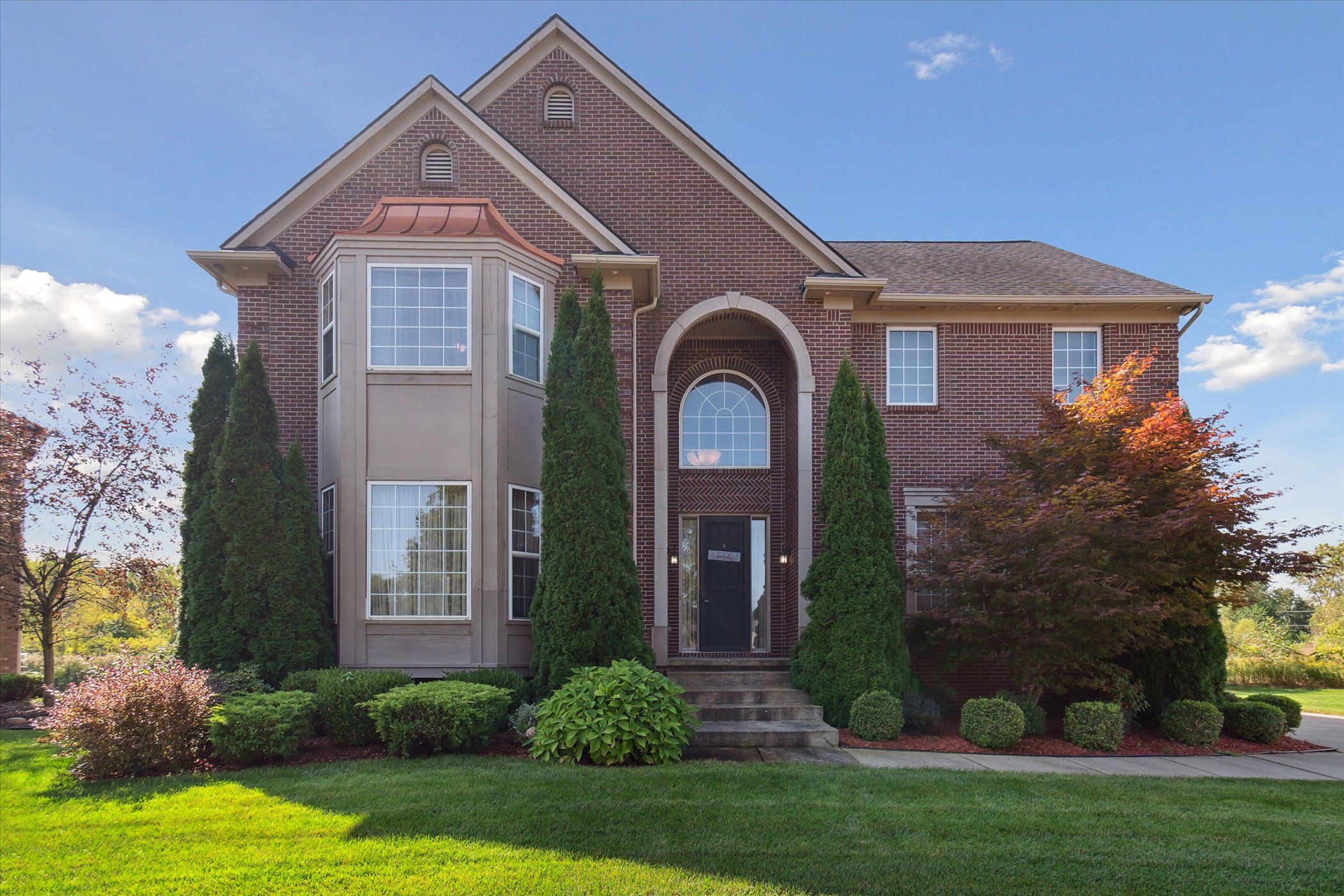 Cobblestone Ct, Van Buren Township, MI 48111