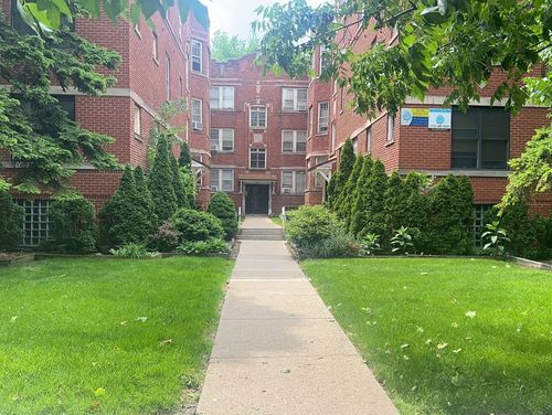 2a-3932 N Keeler Ave, Chicago, IL, 60641-3692 | Card Image