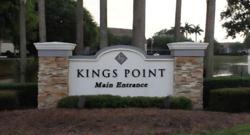 667 Saxony N, Delray Beach, FL, 33446 | Card Image