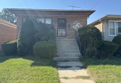658 Hoxie Ave, Calumet City, IL, 60409-3808 | Card Image