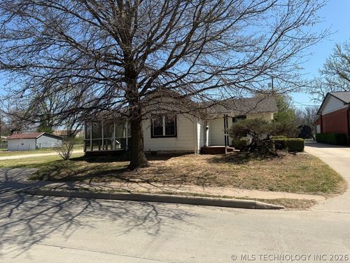 1003 S Hickory St, Sapulpa, OK, 74066-5404 | Card Image