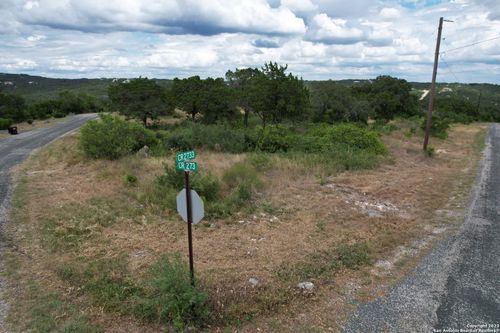 1124 County Road 273, Mico, TX, 78056-5660 | Card Image