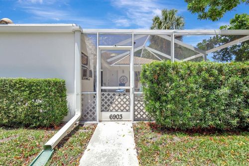6903 Geminata Oak Ct, Palm Beach Gardens, FL, 33410-3245 | Card Image