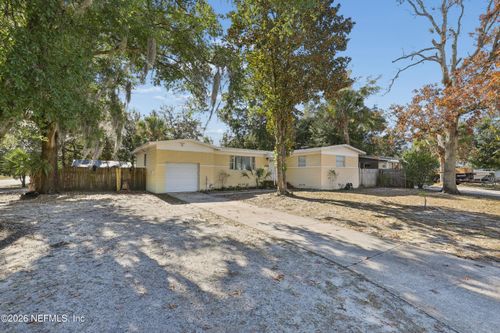 6050 Glenn Rose Dr, Jacksonville, FL, 32277-3417 | Card Image
