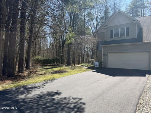 3 Donegal Way, Saratoga Springs, NY, 12866-7500 | Card Image