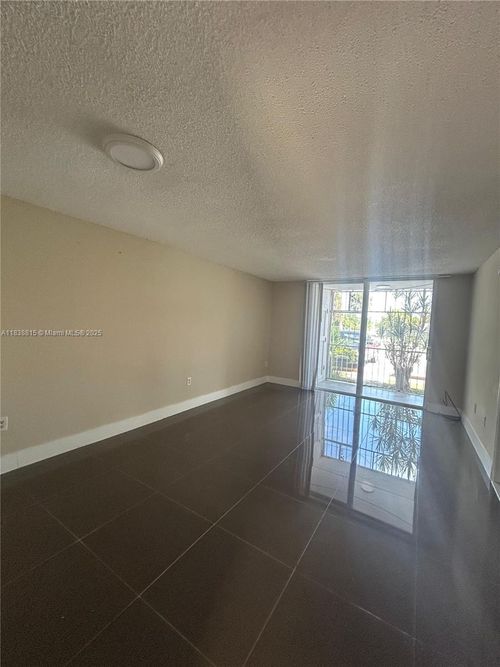 apt-103-19851 Sw 114th Ave, Miami, FL, 33157-1024 | Card Image