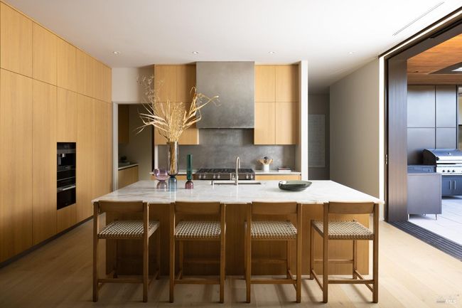 UNIT-401 - 131 Sawmill Cir, Condo with 3 bedrooms, 4 bathrooms and 2 parking in Healdsburg CA | Image 4