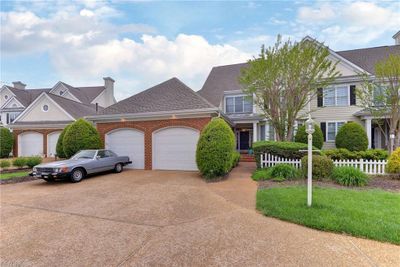 2 car garage, huge driveway | Image 1